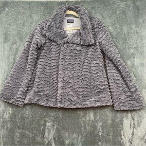 Patagonia Womens Jacket Gray Plush Fleece Faux Fur Soft Pockets xs
